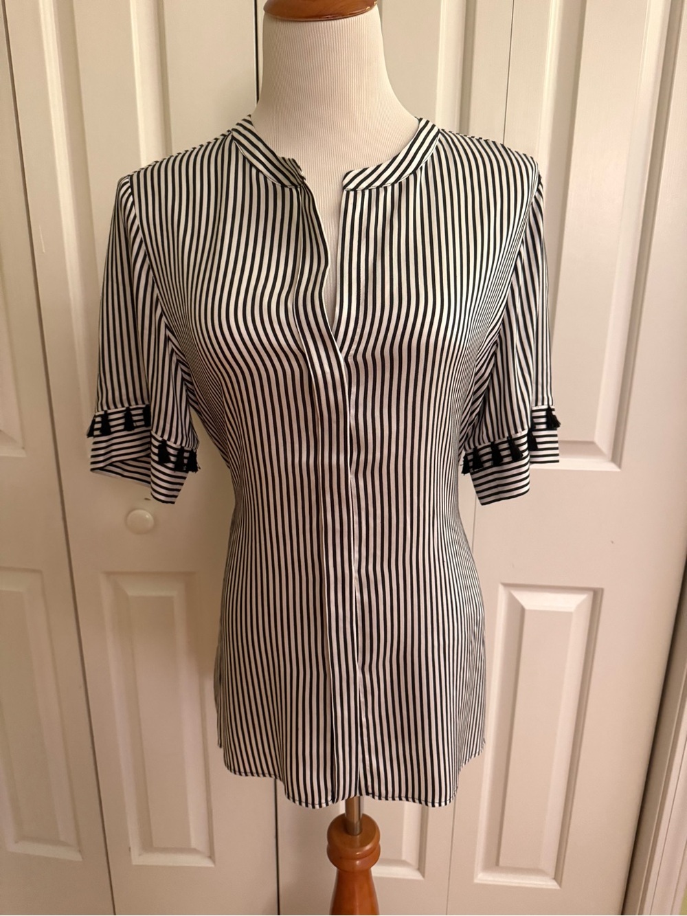 PENNYBLACK Black/White Striped Blouse 8/44 EUC